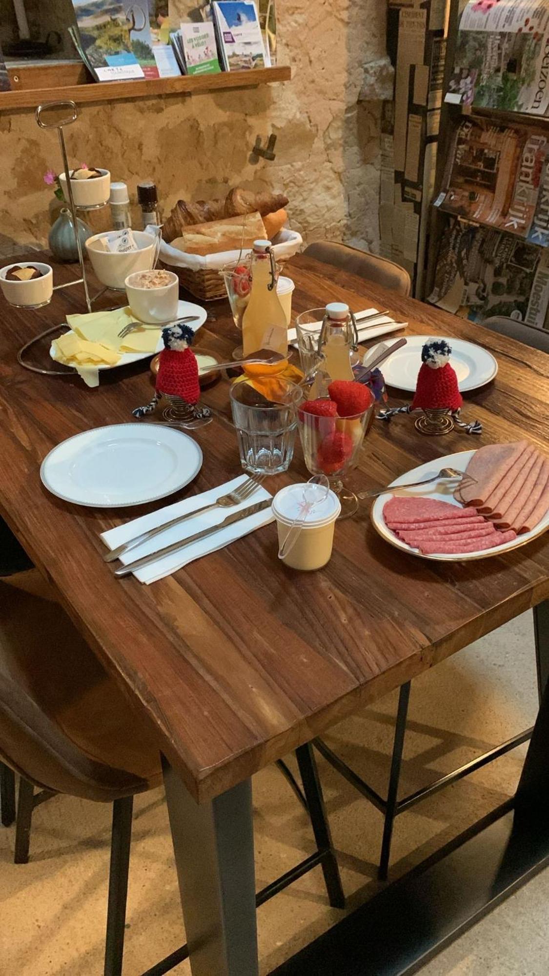 Maison Le Haut Fee Serecourt エクステリア 写真